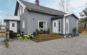Nice Home In Strömstad With Wifi, Strömstad
